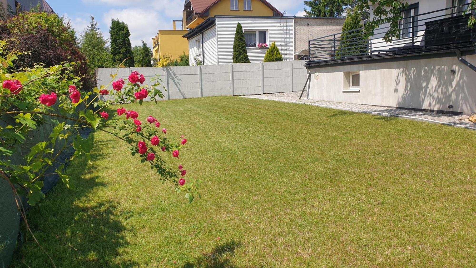 Apartament W Centrum Kielc Z Prywatnym Parkingiem Kielce Luaran gambar